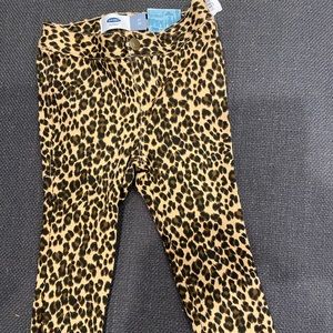 Girls sz 2t cheetah jeggings